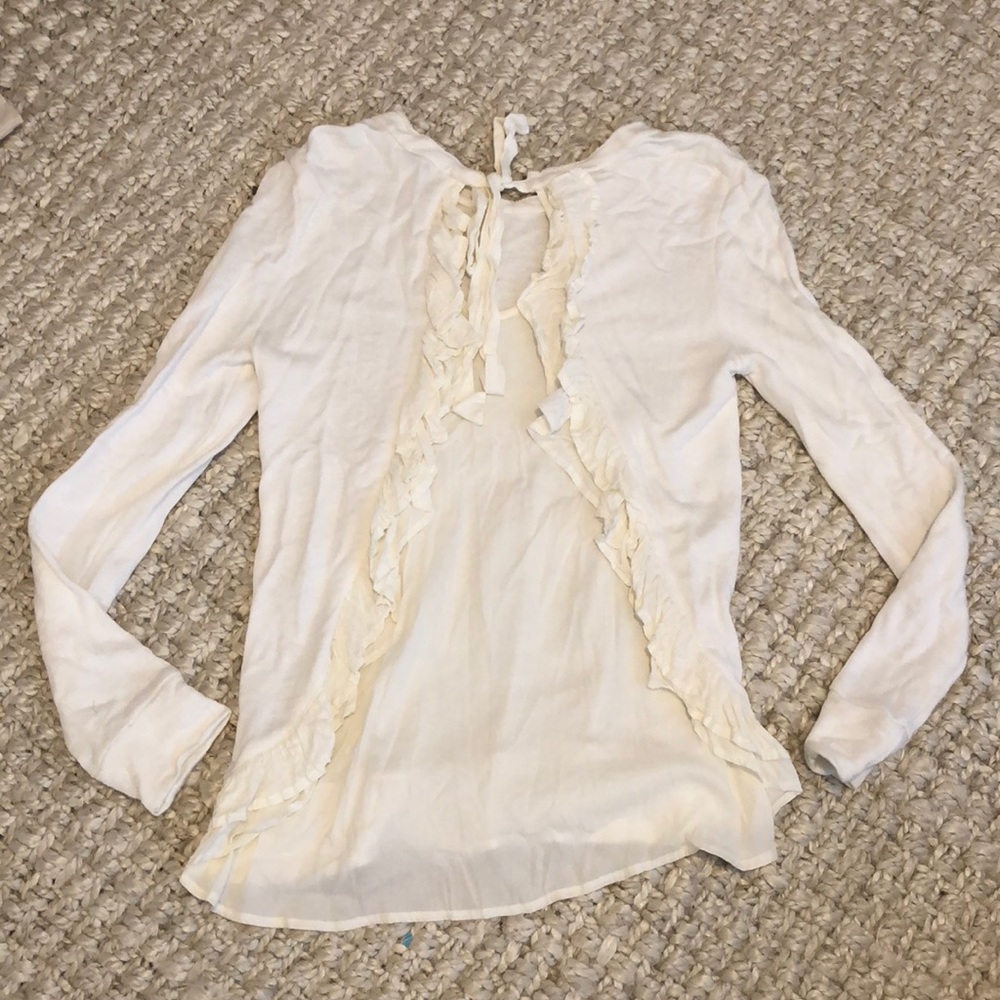 Cream tie back sweater.